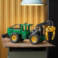 dideli lego konstruktoriai - LEGO Technic Medienos tvarkymo mašina John Deere 948L-II 42157 - 6 nuotrauka