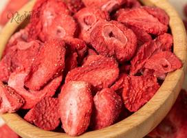  Liofilizuotos (džiovintos šaltyje) braškių juostelės, 100 g