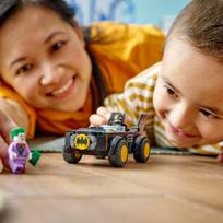 lego batmobile - LEGO Batman Betmeno automobilio gaudynės: Betmenas ir Džokeris 76264 - 5 nuotrauka