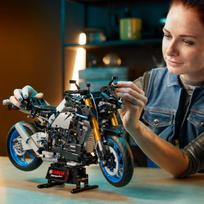 motociklu modeliukai - LEGO Technic Yamaha MT-10 SP 42159 - 6 nuotrauka