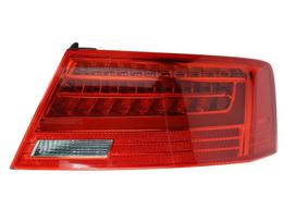 Galinis žibintas MAGNETI MARELLI 714021190803