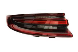 Galinis žibintas MAGNETI MARELLI 714020770701