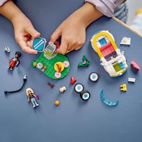 su ikrovimo stoteles - LEGO Friends Elektrinis automobilis ir įkrovimo stotelė 42609 - 7 nuotrauka