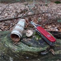 kiseniniai peiliai - Victorinox Mountaineer Celidor 1.3743 - 4 nuotrauka
