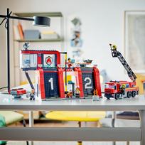 lego automobilis - LEGO City Gaisrinė su ugniagesių sunkvežimiu 60414 - 6 nuotrauka