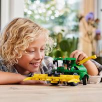traktoriukai zaislai - LEGO Technic John Deere 9700 Forage Harvester 42168 - 5 nuotrauka