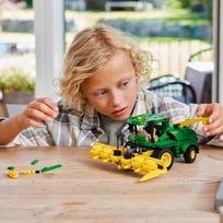 traktoriukai zaislai - LEGO Technic John Deere 9700 Forage Harvester 42168 - 7 nuotrauka