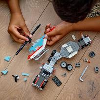 sraigtasparnis - LEGO Creator Bortinis sunkvežimis su sraigtasparniu 31146 - 8 nuotrauka