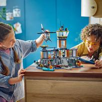 legajos - LEGO City Policijos kalėjimo sala 60419 - 4 nuotrauka
