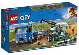 LEGO City Great Vehicles Harvester Transport 60223