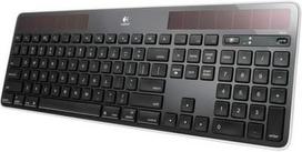 Logitech WIRELESS SOLAR K750