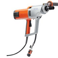 Husqvarna DM 230