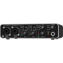 dj dj - Behringer UMC204HD supplementary music equipment - 2 nuotrauka