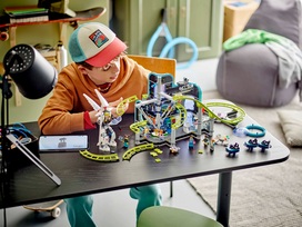 lego city - LEGO City Robotų pasaulio linksmųjų kalnelių parkas 60421 - 8 nuotrauka