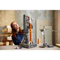 lego space - LEGO Icons NASA Artemis Launch System 10341 - 9 nuotrauka