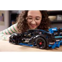 lego car - LEGO Technic Lenktyninis automobilis Porsche GT4 e-Performance 42176 - 5 nuotrauka