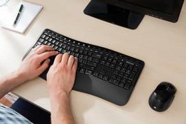 microsoft klaviatura - Microsoft Wireless Comfort Desktop 5050 - 5 nuotrauka