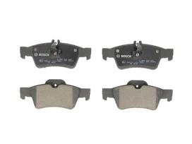 BOSCH 0 986 424 699 Brake pad set