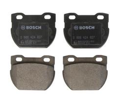 BOSCH 0 986 424 827 Brake pad set