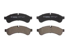 BOSCH 0 986 494 335 Brake pad set