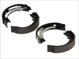 BOSCH 0 986 487 711 Brake shoe set