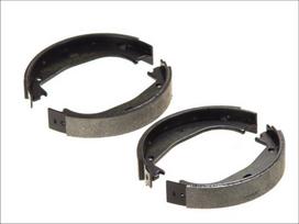 BOSCH 0 986 487 520 Brake shoe set