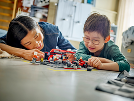 lego ferrari - LEGO City F1 Pit Stop & Pit Crew with Ferrari Car 60443, 322 vnt. - 6 nuotrauka