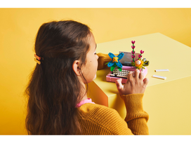 gelems - LEGO® Creator Typewriter with Flowers 31169, 363 vnt. - 5 nuotrauka