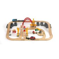 Brio rinkinys su traukinio bėgiais Railway deluxe, 33097