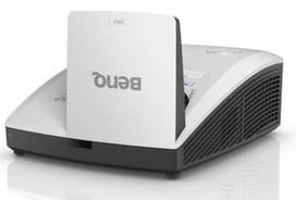 BenQ MH856UST+