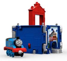 THOMAS&FRIENDS traukinukas su trąsa kubas, FBC51