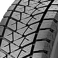 Bridgestone Blizzak DM V2 245/65 R17 107S