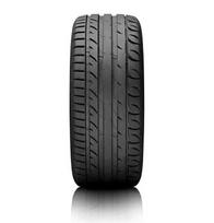 TAURUS ULTRA HIGH PERFORMANCE 215/60R17 96H