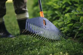fiskars solid l - Grėblys lapams FISKARS  SOLID L 135016 . - 3 nuotrauka