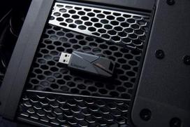 flash 64 usb atmintines - KINGSTON DataTraveler Exodia Onyx 64GB - 5 nuotrauka