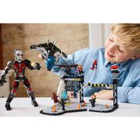 lego konstruktoris - LEGO Super Heroes Captain America: Civil War Action Battle 76314 - 4 nuotrauka