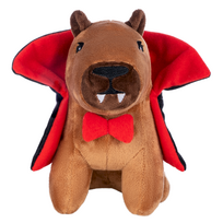 kapibara pliusinis zaislas - Pliušinis žaislas kapibara FANCY Dracula, 20 cm (rudas/juodas/raudonas) - 1 nuotrauka