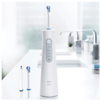 oral b aquacare 6 pro - Braun Oral-B AquaCare 6 Pro-Expert (Baltas) - 3 nuotrauka