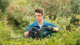 akumuliatorines zirkles bosch - Bosch Universal Hedge Cut 0600849K00, be akumuliatoriaus - 5 nuotrauka