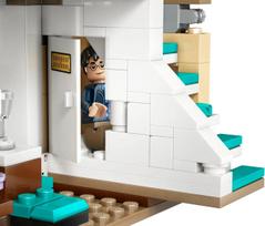 privet drive lego - LEGO Harry Potter Ligustrų gatvė: tetos Mardžės rodos 76451 - 12 nuotrauka