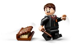 lego knyga - LEGO Harry Potter Ėdri siaubinga pabaisų knyga 76449 - 9 nuotrauka