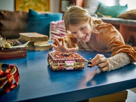 lego knyga - LEGO Harry Potter Ėdri siaubinga pabaisų knyga 76449 - 10 nuotrauka