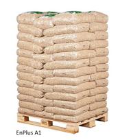 palete - Medžio granulės Sertifikuotos EnPlus A1 (6mm), paletė (65vnt x 15kg) - 975kg - 1 nuotrauka