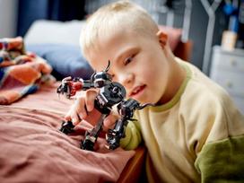 lego robotas - LEGO Marvel Venom šarvai-robotas prieš Miles Morales 76276 - 4 nuotrauka