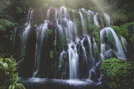 delione 3000 - Ravensburger dėlionė „Waterfall in Bali“, 3000 det. - 2 nuotrauka