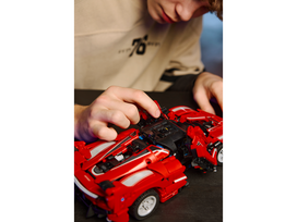 modely - LEGO® 42212 Technic Ferrari FXX K - 11 nuotrauka