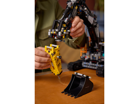 ekskavatoriaus - LEGO Technic Volvo EC500 Hybrid Excavator 42215 - 7 nuotrauka