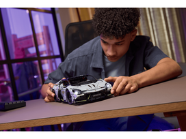 lego lamborghini - LEGO Technic Supersamochód Lamborghini Revuelto 42214 - 6 nuotrauka