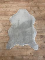 Kilimas Conceptum Hypnose Post Plush 202BLY1203, šviesiai pilka, 120 cm x 80 cm