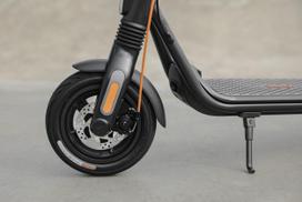 segway ninebot - Segway Ninebot KickScooter F2 - 16 nuotrauka